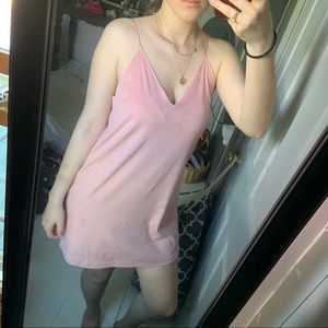 Cute pink velvet dress 💓